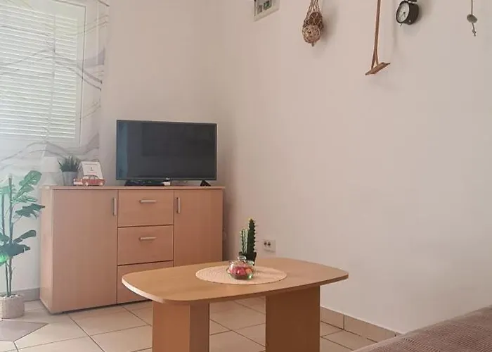 Teami Apartman Povljana