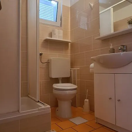 Appartement Teami Povljana